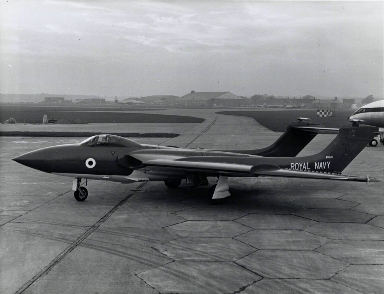 Сентябрь 1951. Маверик самолет в начале.