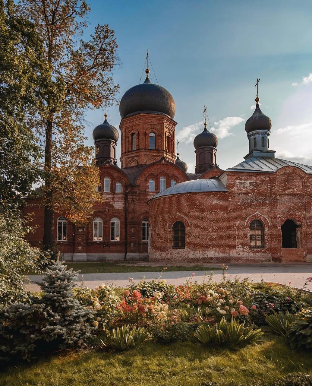 Введенский храм Новогиреево