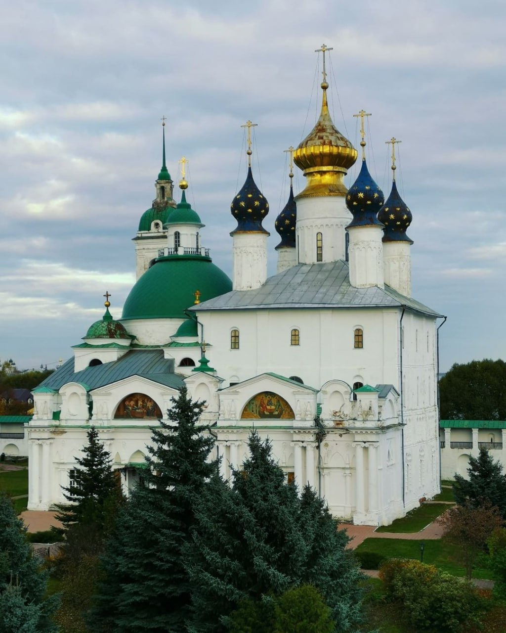 Спасо-Яковлевский монастырь. Ростовский монастырь. Ростов монастырь.